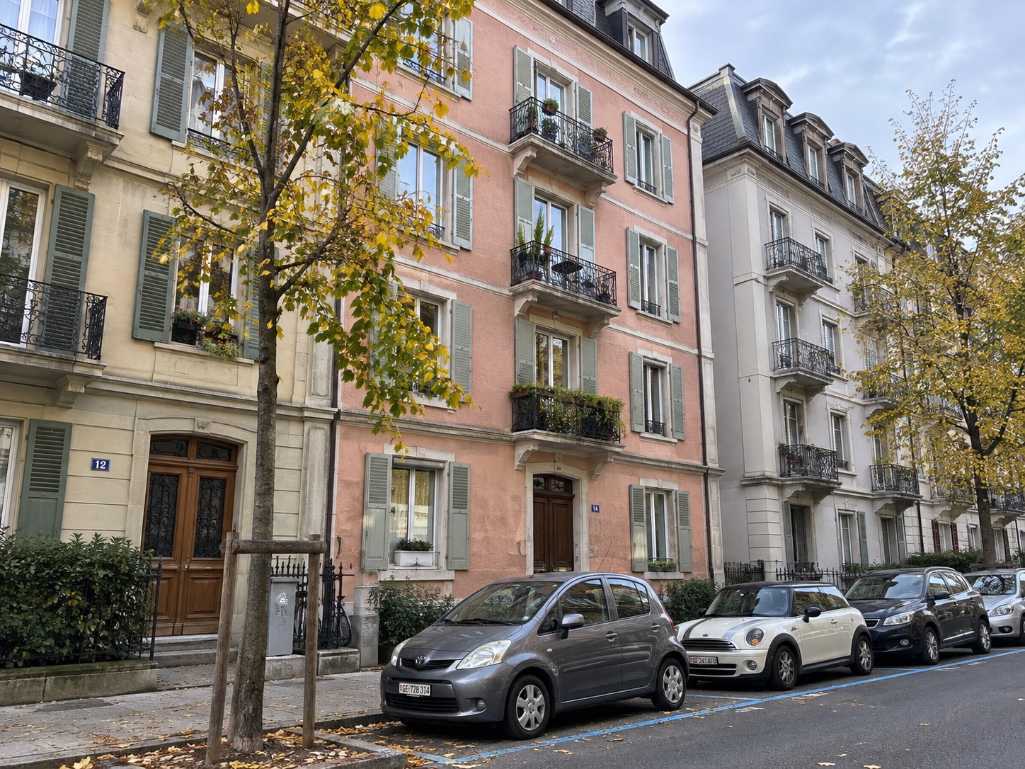 Appartement de caractère au quatrième étage — Vue dégagée, Balcons en façade
